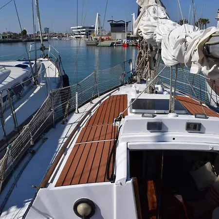 Botel Velero En Puerto De - E&m Boats Valencia